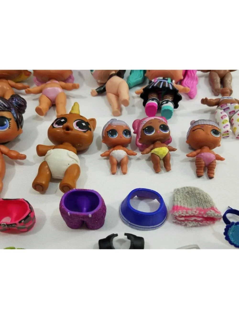 LOL Surprise Dolls & Accessories Lot of 50+ pieces Outfits Shoes Bags skateboard